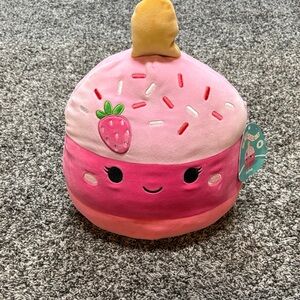 Squishmallows Pama the Strawberry Cake Pop Pink Plush Toy